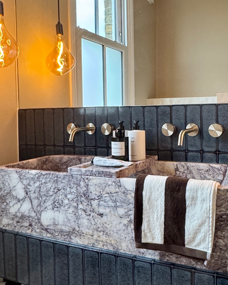 Tooting Bec bathroom