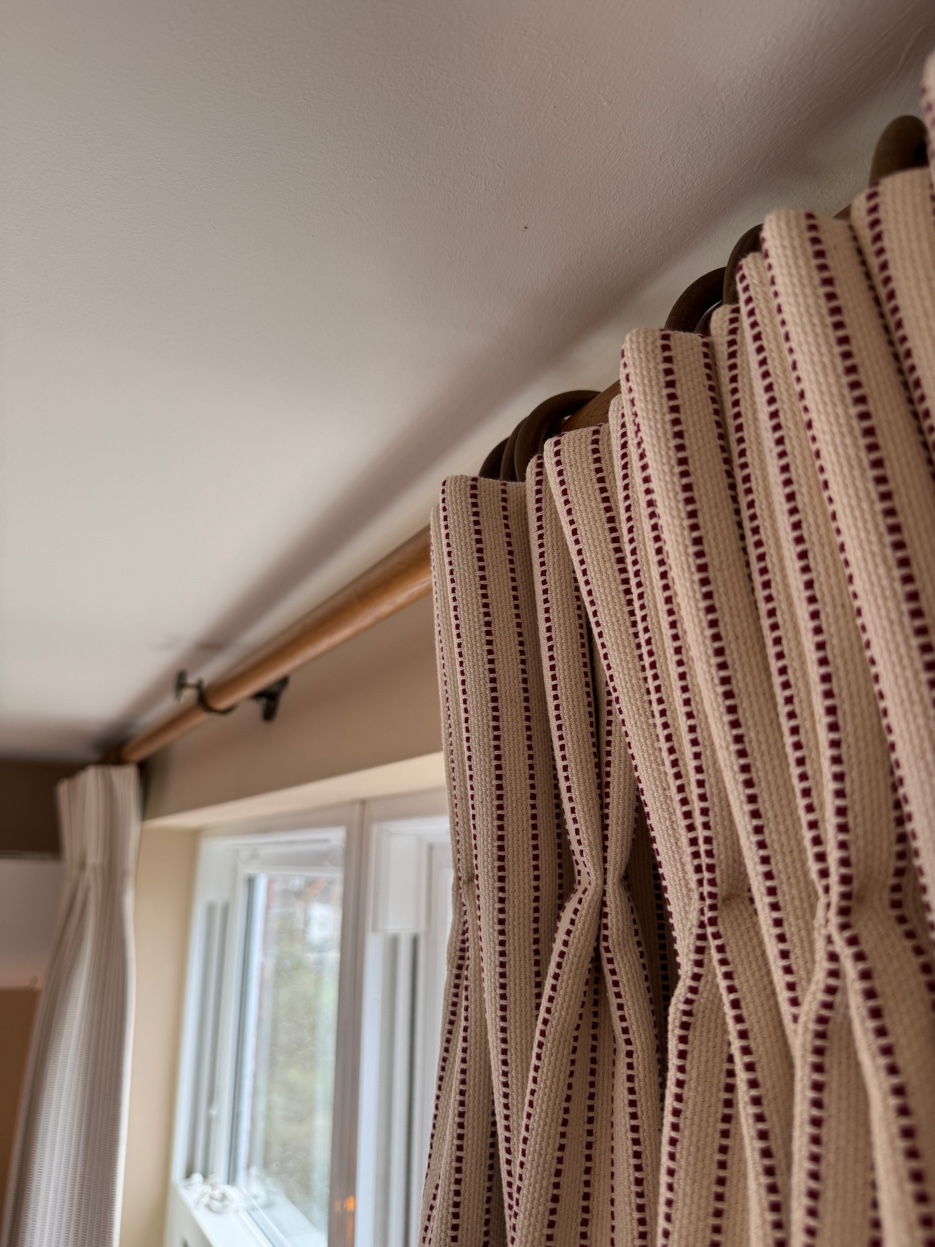 Dressing room with burgundy joinery and skylight — Jewel Design Studio project